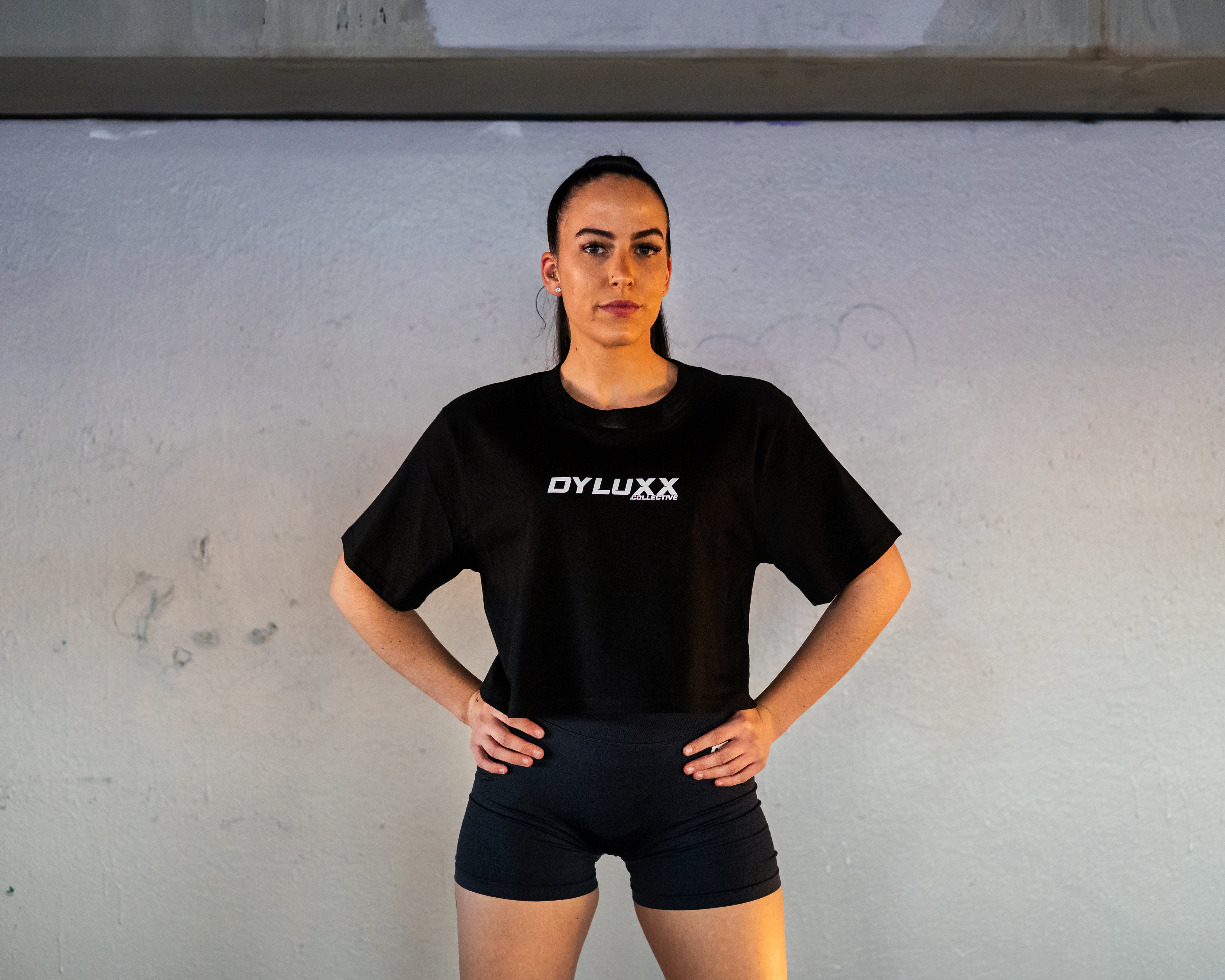 Dyluxx | Cropped Tee